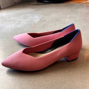 Rothy’s The High Point in Tulip Size 9